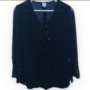 EUC Ecru V-neck Beaded 3-quarter Sleeve Blouse